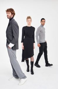 outfits versátiles de armario cápsula