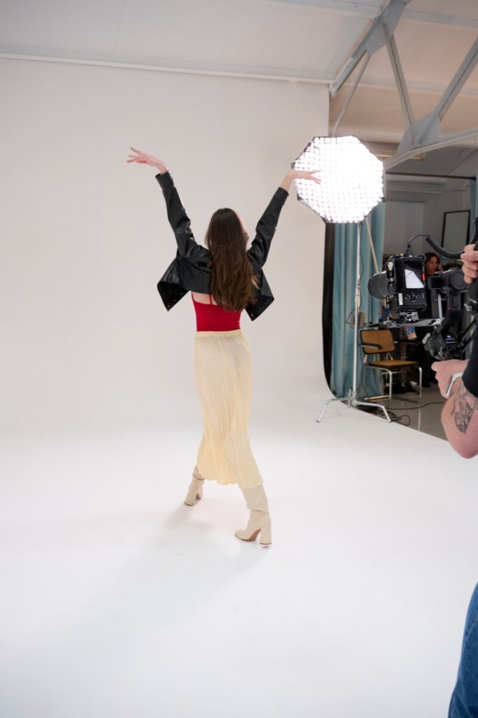 modare campaña backstage