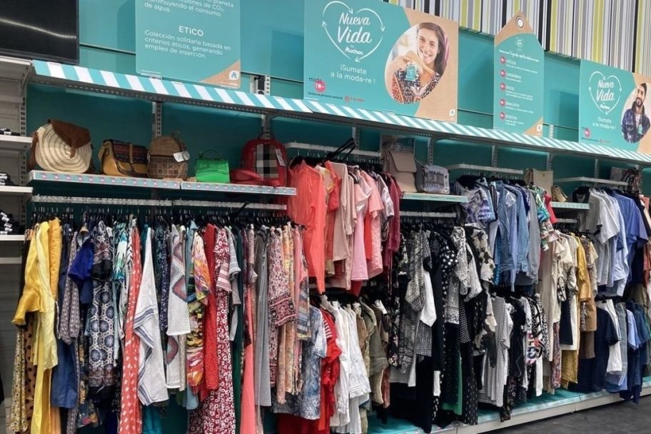Corner Moda re- Alcampo Madrid Moratalaz, ropa de segunda mano en Madrid